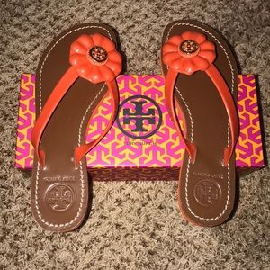 Like NEW Tory Burch Orange Thongs